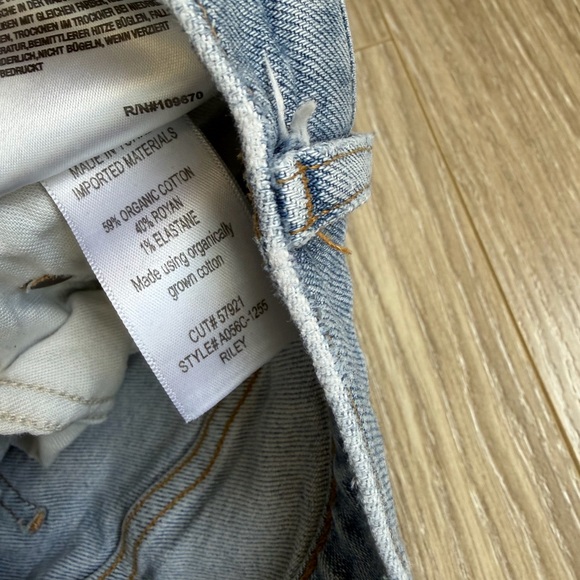 AGOLDE Women’s Riley High Rise Straight Jeans Sz 25 Lightwash Blue Denim EUC - Picture 11 of 14